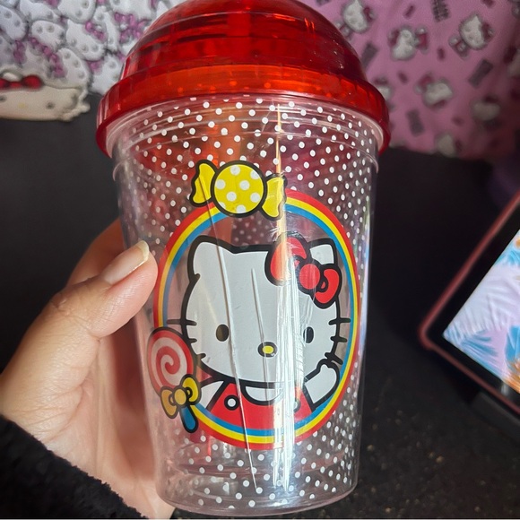 Hello Kitty Bundle - Picture 6 of 8